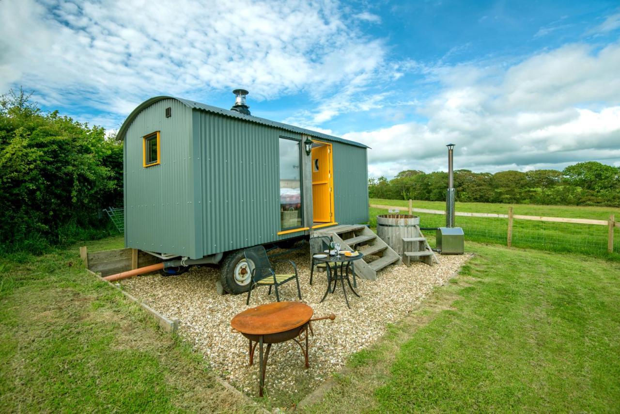Kidwelly Glamping Hotell Exteriör bild