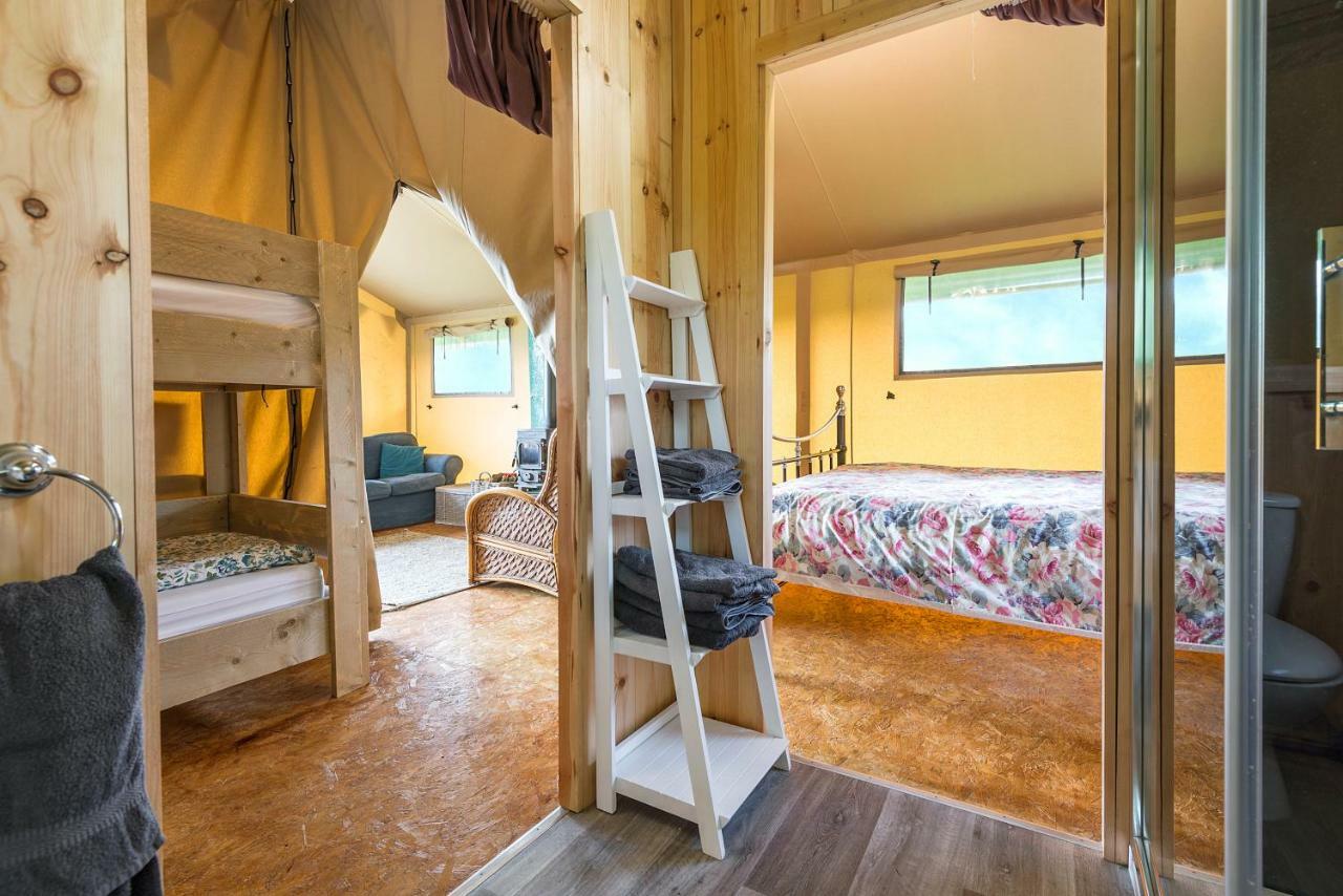 Kidwelly Glamping Hotell Exteriör bild